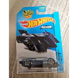 Hot‎ Wheels Batmobile HW City